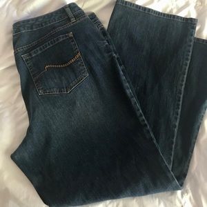 Apt 9 Bootcut Jeans EUC size 18W